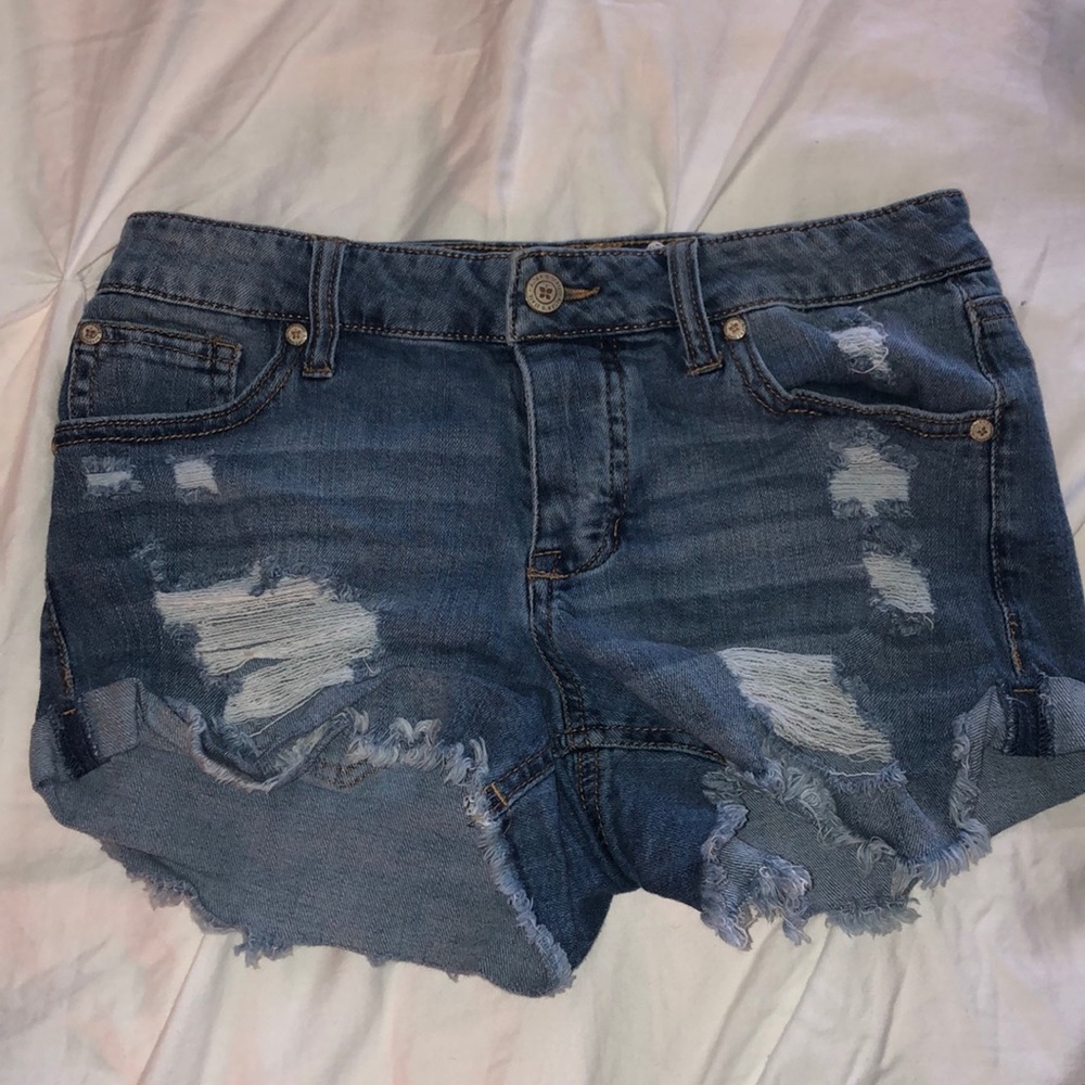 Altr’d State Ripped Jean Short, good condition